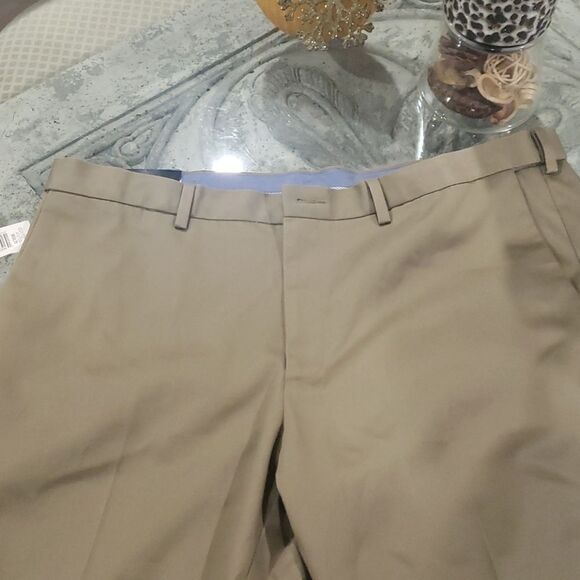 Haggar premium dress pants - Picture 2 of 4